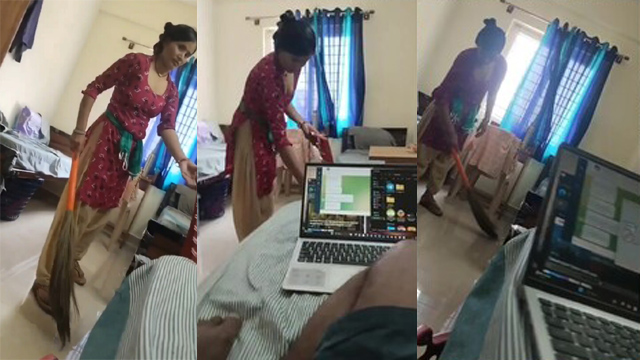 Bachelor College Boy – Masturbating in She Giving – Smile Front of her Maid